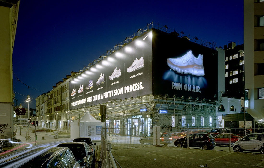 NikeAir-01.jpg